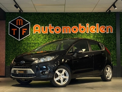 Ford Fiesta 1.4 Ghia AIRCOELEK.RAMEN*LEESTEKST*