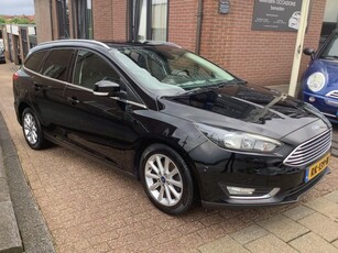 Ford Focus Wagon 1.0 Titanium