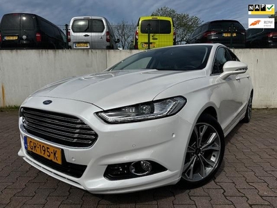 Ford Mondeo 1.5 Titanium/AUTOMAAT/NAVI/CRUISE/PDC