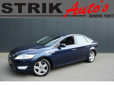 Ford Mondeo 1.6-16V Ghia - NAVIGATIE - RIJKLAAR - NIEUWE