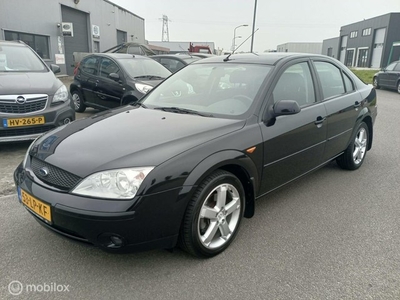 Ford Mondeo 2.0-16V Collection Verkocht