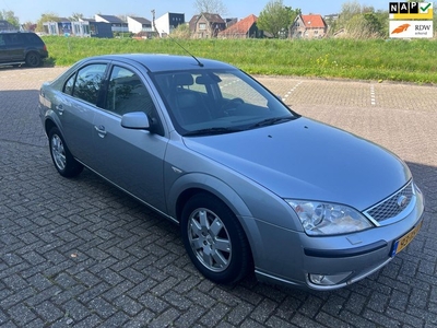 Ford Mondeo 2.0-16V Platinum((( automaat)))