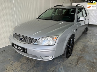 Ford Mondeo Wagon 1.8-16V Champion Zeer netjes