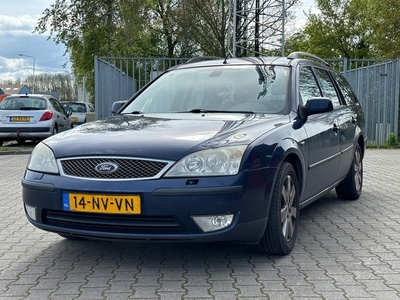 Ford Mondeo Wagon 1.8-16V First Edition