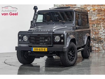 Land Rover Defender 2.2 D SW 90