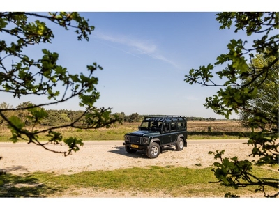 Land Rover Defender 2.4Tdci Station Wagon Xtech (bj 2011)