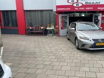 Lexus CT 200h