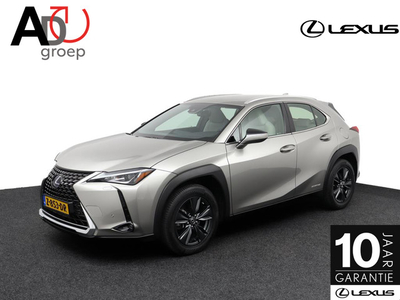 Lexus UX 250h Luxury Line | Blind Spot Monitor | Stoelverwarming | Parkeersensoren | Navigatie |