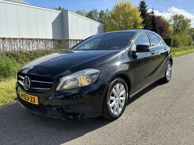 Mercedes-Benz A-Klasse 180 Prestige / AUTOMAAT / NAVI / CRUISE