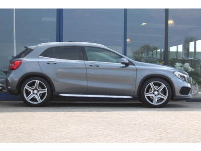 Mercedes-Benz GLA 250 4-Matic AMG-LINE PANORAMADAK