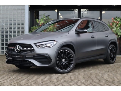 Mercedes-Benz GLA 250 e AMG-Line, Carbon interieur