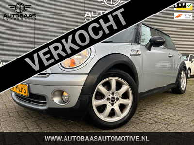 Mini 1.6 Cooper AIRCO |APK 12-2024 | LEDER INTERIEUR |LICHTMETALEN VELGEN |TREKHAAK |UITMUNTEND ONDERHOUDEN |