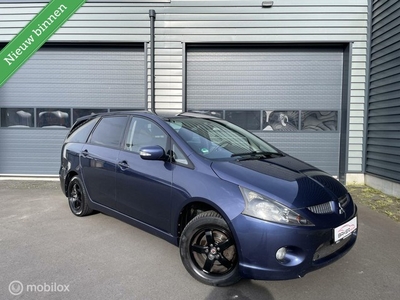 Mitsubishi Grandis 2.4-16V Intense / 7 Persoons / Airco /