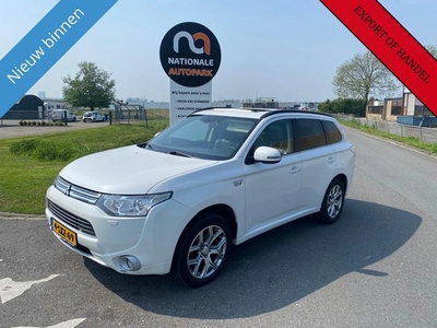 Mitsubishi Outlander 2013 * 2.0 PHEV * HYBRIDE * INSTYLE * ?