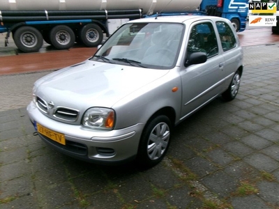 Nissan Micra 1.0 Comfort airco