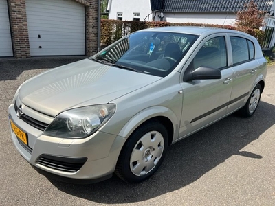 Opel Astra 1.6 Enjoy CRUISE.NAVI.AIRCO.NAP! (bj 2005)