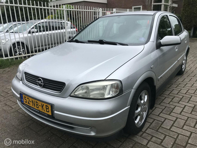 Opel Astra 1.6 Njoy