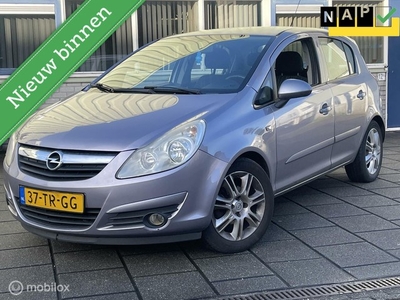 Opel Corsa 1.4-16V Business