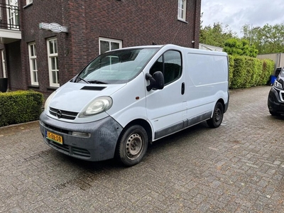 Opel Vivaro 1.9 DI (bj 2004)