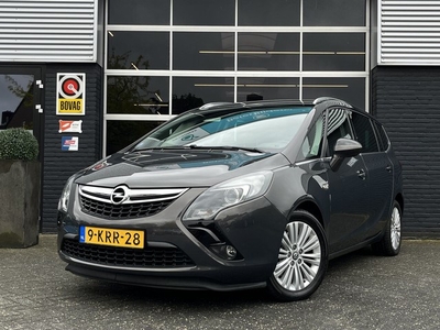 Opel Zafira Tourer 1.6 Design Edition, Trekhaak, Navi