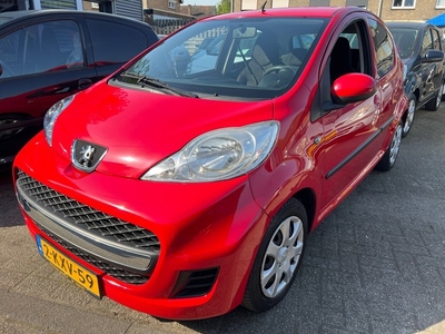 Peugeot 107 1.0-12V XR 5 DEURS AIRCO 2009