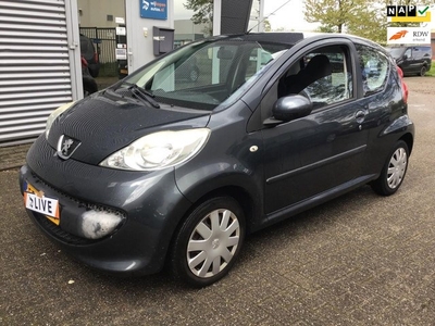 Peugeot 107 1.0-12V XS, AIRCO, ZEER ZUINIG!