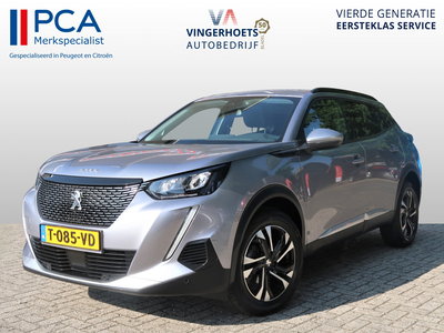 PEUGEOT 2008 100 PK Benzine * Luxe Allure * 1/2 Leder * Parkeer Camera * 3D Navigatie * Keyless Start Button * Climate & Cruise Control * L.M. Velgen * Draadloze Telefoonlader * DAB+ Radio *