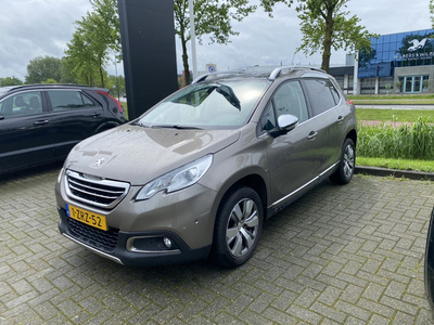 Peugeot 2008 1.2 PureTech Allure PanoDak // Automaat info Roel 0492-588951