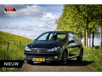 Peugeot 206 1.4 One-line |Airco |Cruise |Velgen |Angellights