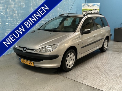 Peugeot 206 1.4 X-Design Nieuwe APK ELK.PAKKET (bj 2005)