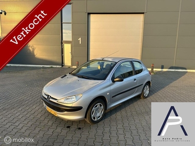 Peugeot 206 1.4 XR Apk 02/2025