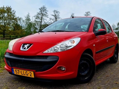 Peugeot 206+ 1.4 XS (bj 2010)