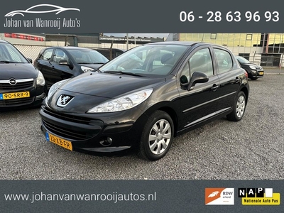 Peugeot 207 1.4-16V Color-line/AIRCO/NIEUWE APK