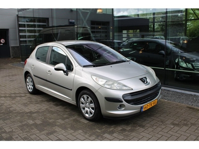 Peugeot 207 1.4-16V XT (bj 2006)