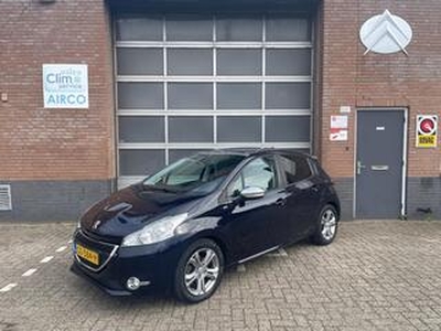 Peugeot 208 1.2 PT Style Pack Plus Pano Navi NAP PDC Cruise Garantie