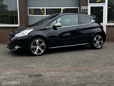 Peugeot 208 1.6 THP GTI LEDER/NAVI/ECC-AIRCO/CRUISE.C/PANO