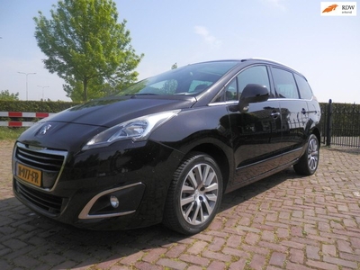 Peugeot 5008 1.6 THP Active 7 ps panoramadak 128247 km nap