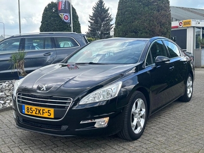 Peugeot 508 1.6 Benzine Sedan 2012 Active Trekhaak Zwart