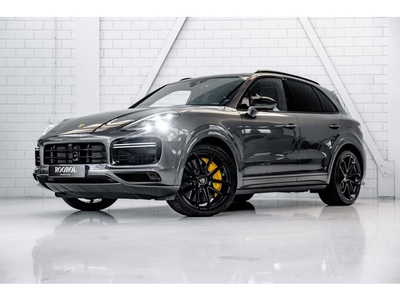 Porsche Cayenne 4.0 Turbo S E-Hybrid l Capristo l Sport Design l Entertainment