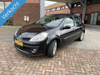 Renault Clio 1.2 TCE Collection! ApK t/m 03-2025! Airco! Cruise!