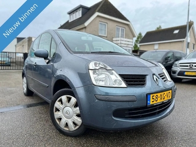 Renault Modus 1.4-16V Air (bj 2007)