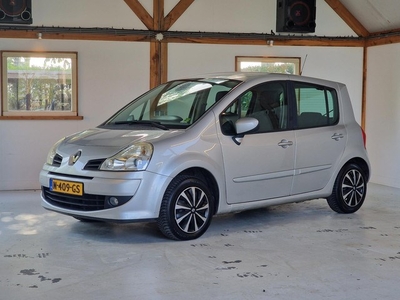 Renault Modus 1.6-16V Dynamique (Trekhaak / Climate /