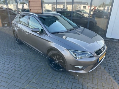 Seat Leon ST 1.4 TSI FR Xcellence Pano,18 Inch,Camera