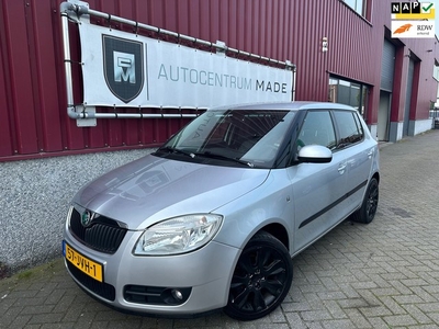 Skoda Fabia 1.4-16V Tour // 173DKM // Clima // Trk.Hk