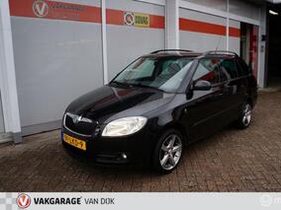 Skoda FABIA Combi 1.4-16V Tour Clima / Trekhaak / VERKOCHT