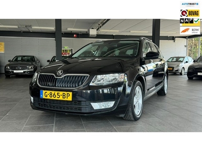 Skoda Octavia Combi 1.2 TSI Greentech Elegance Businessline Dsg automaat leer navigatie clima cruise lm-velgen trekhaak