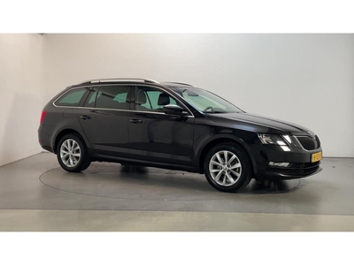 Skoda Octavia Combi 1.5 TSI 150pk DSG Greentech Business Edition Stoelverwarming Navigatie App-Connect