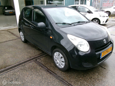 Suzuki Alto 1.0 Base 83000km .