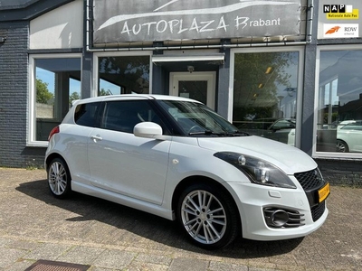 Suzuki Swift 1.6 Sport / CLIMAT / CRUISE / XENON / 17 INCH