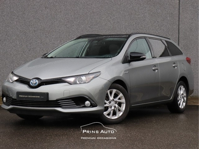 Toyota Auris Touring Sports 1.8 Hybrid Black Edition